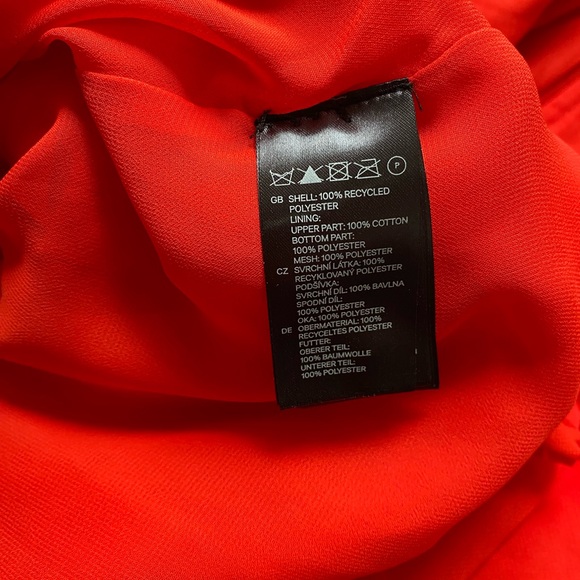 H&M NWT Red Rose minidress Sz 8 +6 - Picture 4 of 9